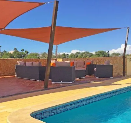 Poco Partido Sleeps 15 Pool Air Con