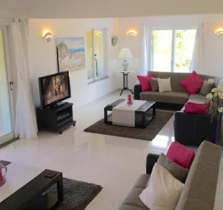 Poco Partido Sleeps 15 Pool Air Con ヴィラ
