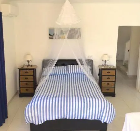 Poco Partido Sleeps 15 Pool Air Con *