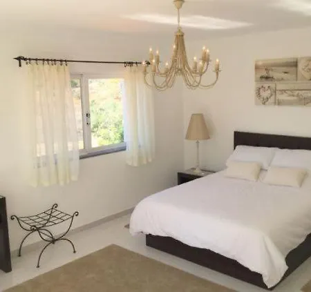 Poco Partido Sleeps 15 Pool Air Con Villa